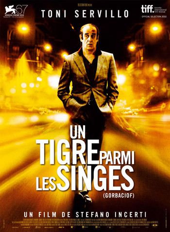 Un Tigre parmi les singes