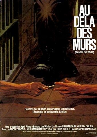Au-delà des murs