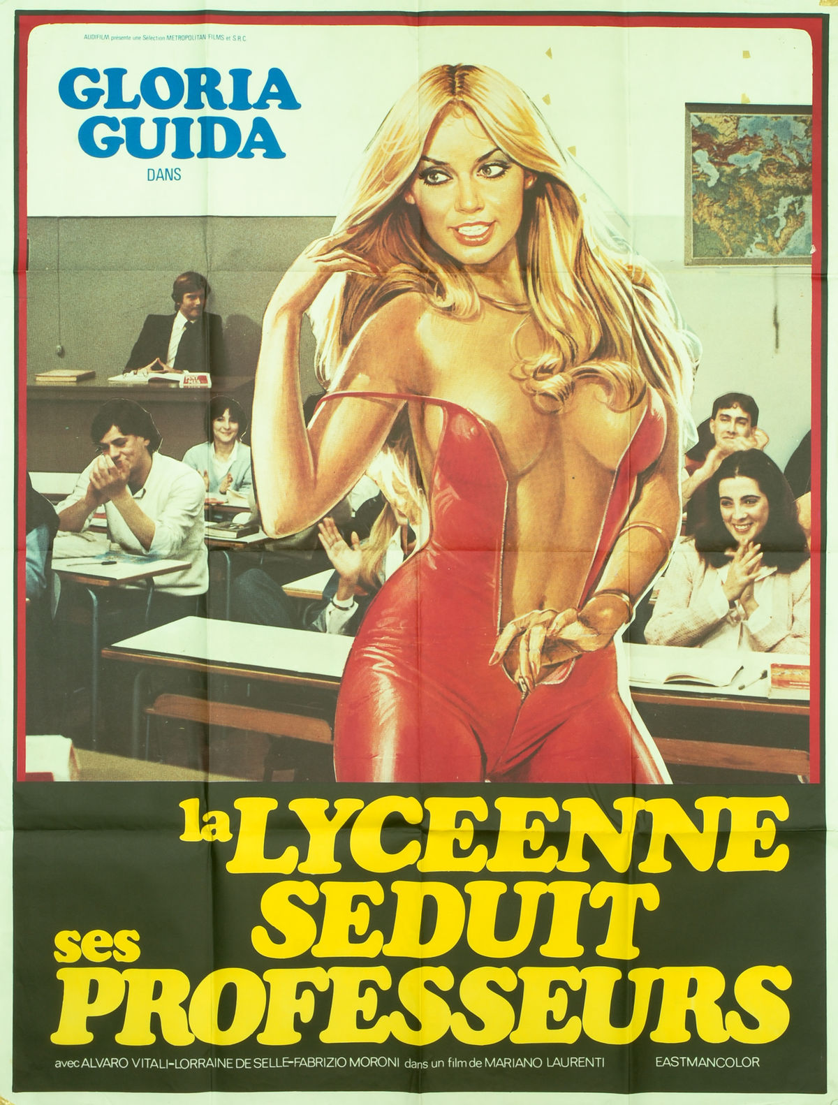 La Lycéenne séduit ses professeurs 