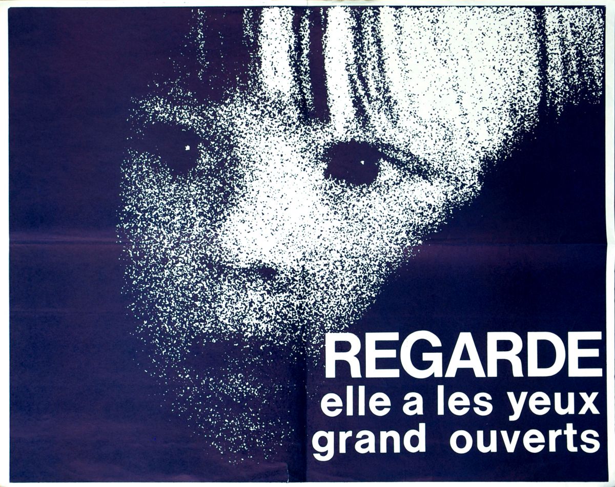 Regarde Elle A Les Yeux Grands Ouverts